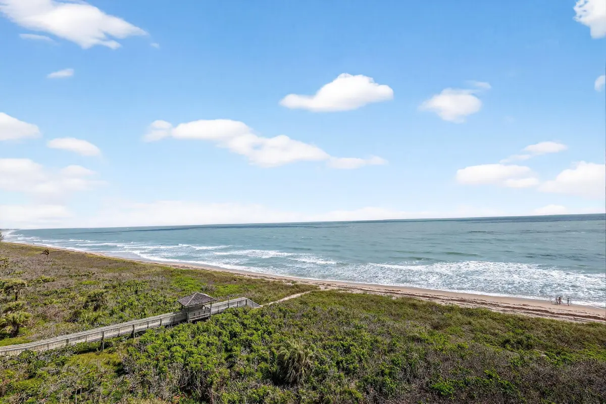 15-web-or-mls-5P1A4772 at 4330 N Highway A1a 602, Fort Pierce