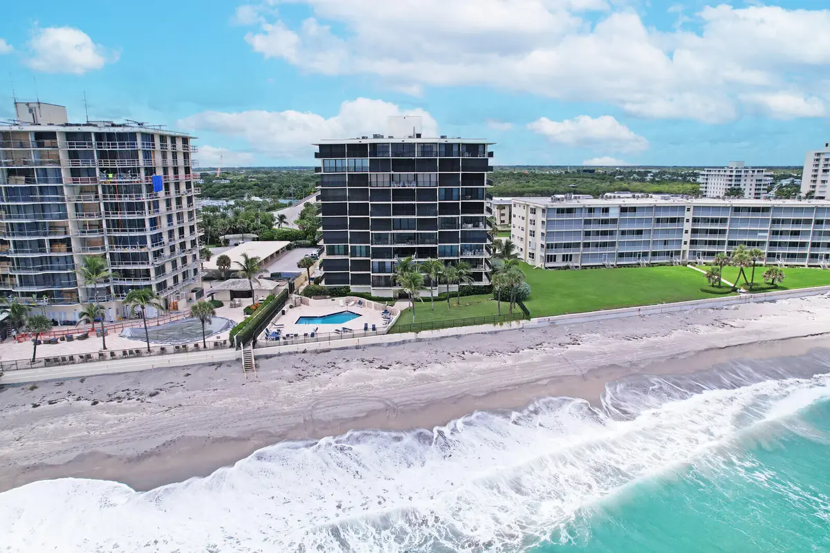 03_Aerial_3_mls at 200 S Beach Road 802, Tequesta