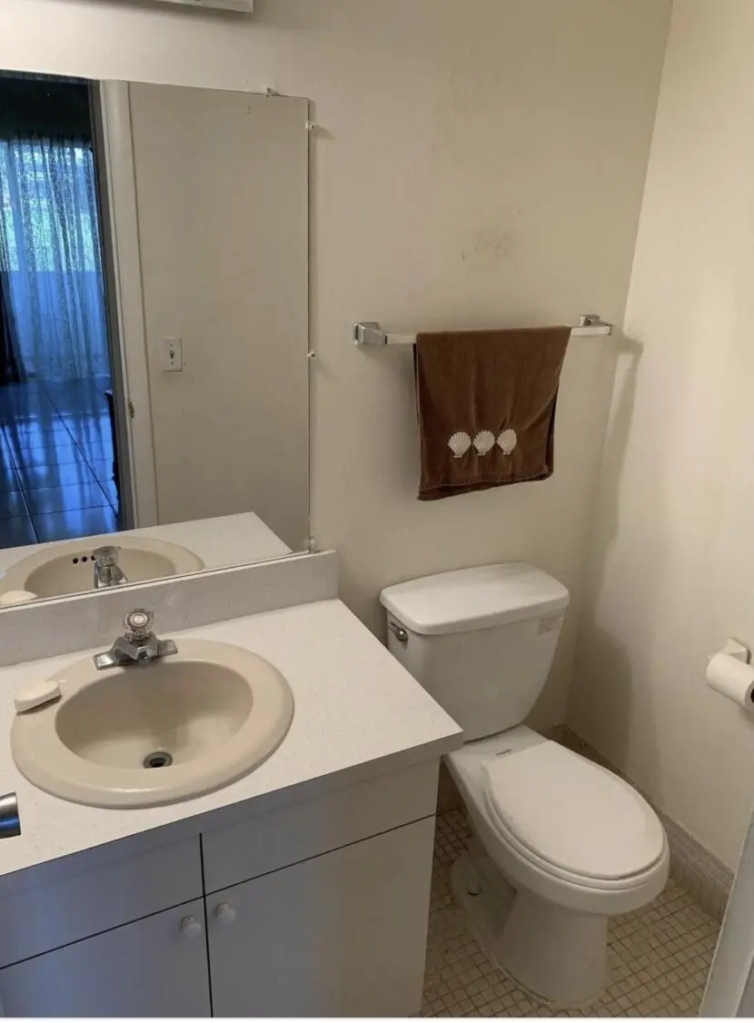 HALF BATH at 74 Sheffield D, West Palm Beach