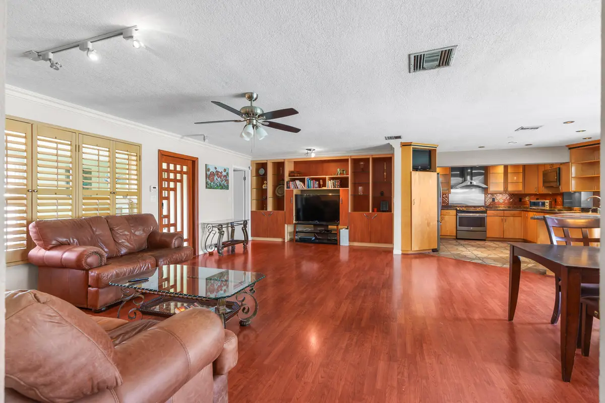DSC07855 at 101 SE 14th Street, Pompano Beach