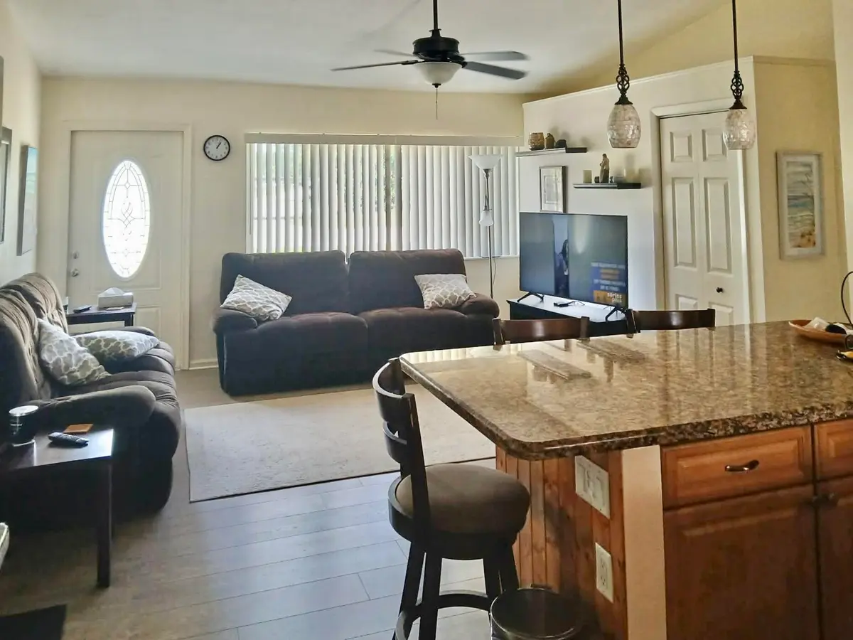 PIVTE8976 at 5882 Winfield Boulevard, Margate