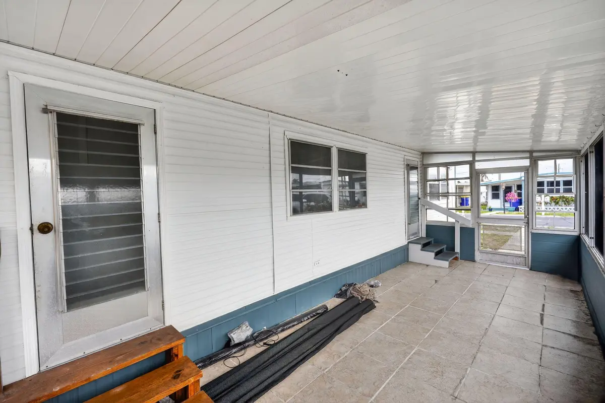 29-web-or-mls-_MLP8380 at 10885 SE Federal Highway 96, Hobe Sound
