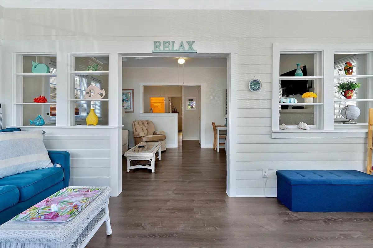 21-web-or-mls-118 - 021 at 118 S J Street, Lake Worth Beach