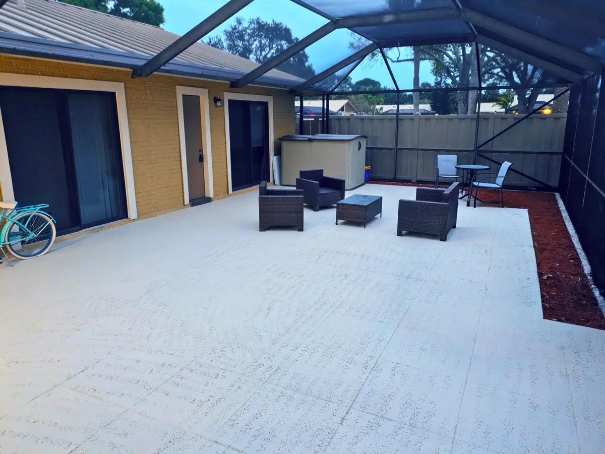 07e2b027-88a4-4d01-b5dc-226ae238f9bd at 5513 Eagle Lake Drive, Palm Beach Gardens