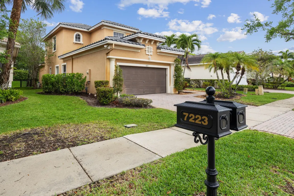 0S6A4313 (1)H1 at 7233 NW 116th Way, Parkland