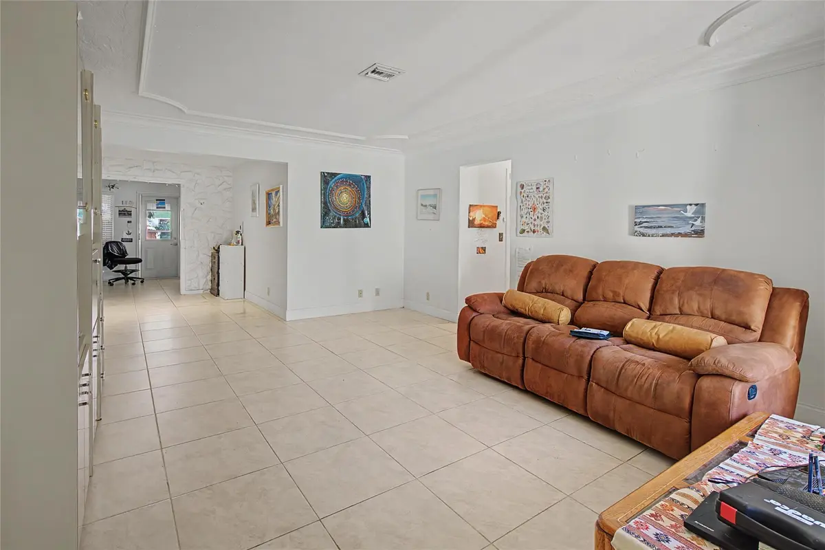 Photo 4 at 922 S Palmway, Lake Worth Beach