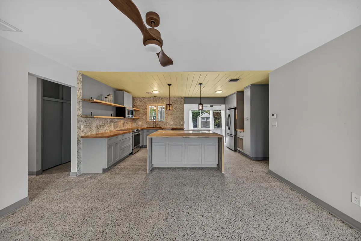 Aline818-8 at 818 NW 28th Court, Wilton Manors