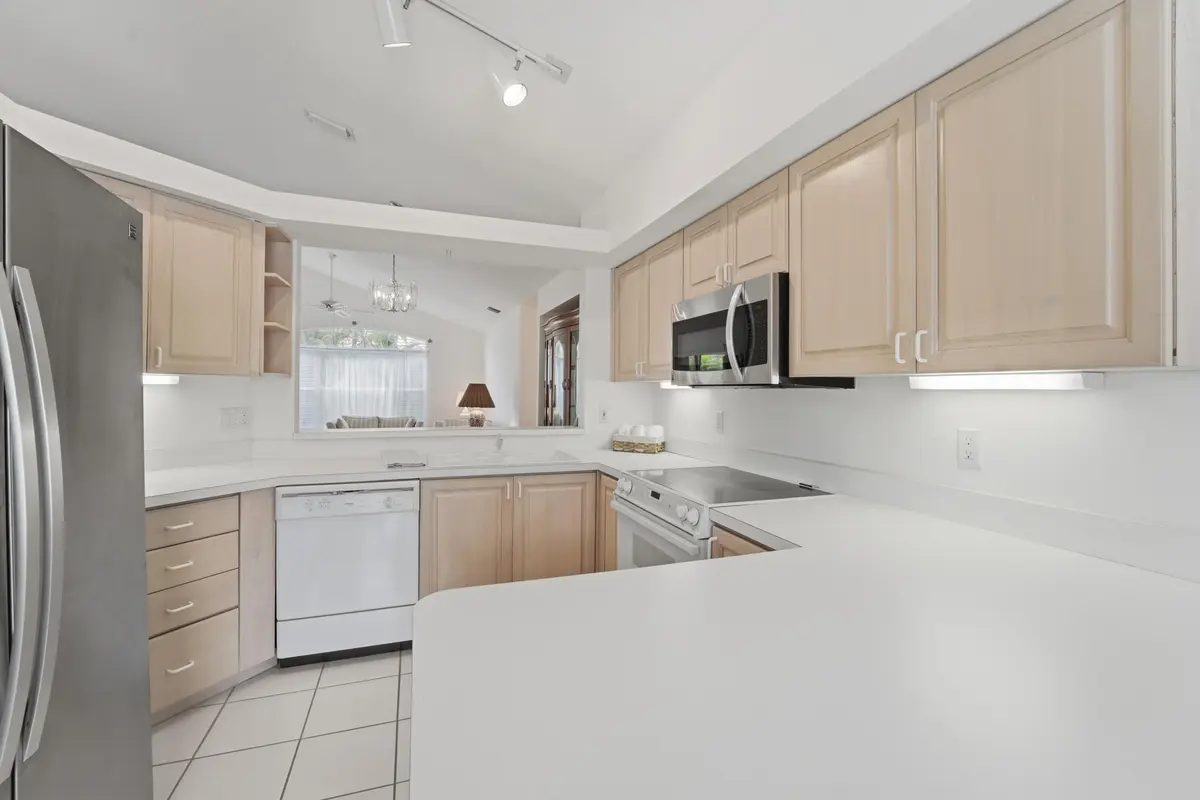 040726-172 at 3120 Contego Lane, Riviera Beach