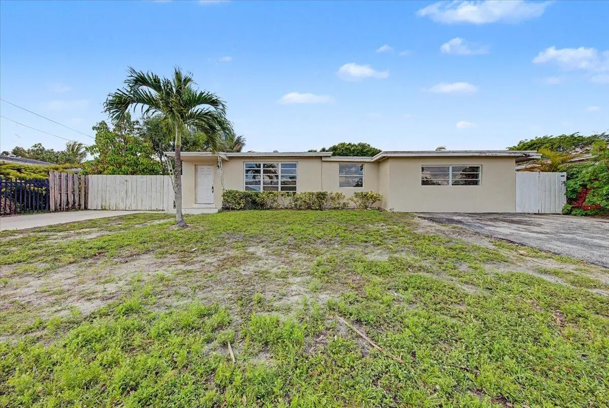 02-306A1725 at 4410 SW 30th Street, West Park