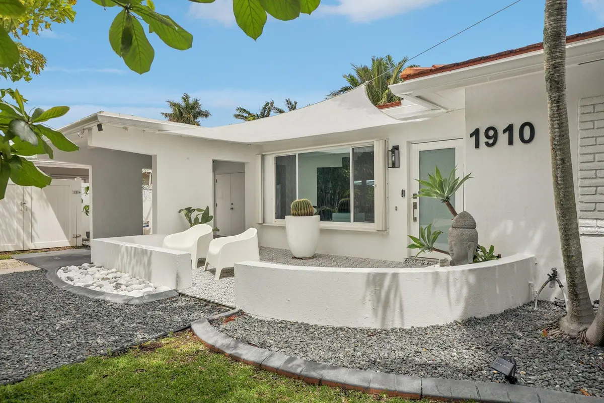 7-web-or-mls-NE 17th Ter-S0804-1-002 at 1910 NE 17th Terrace, Fort Lauderdale