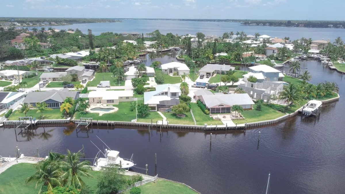 20230630215253489964000000-o at 1694 SW Boatswain Place, Palm City