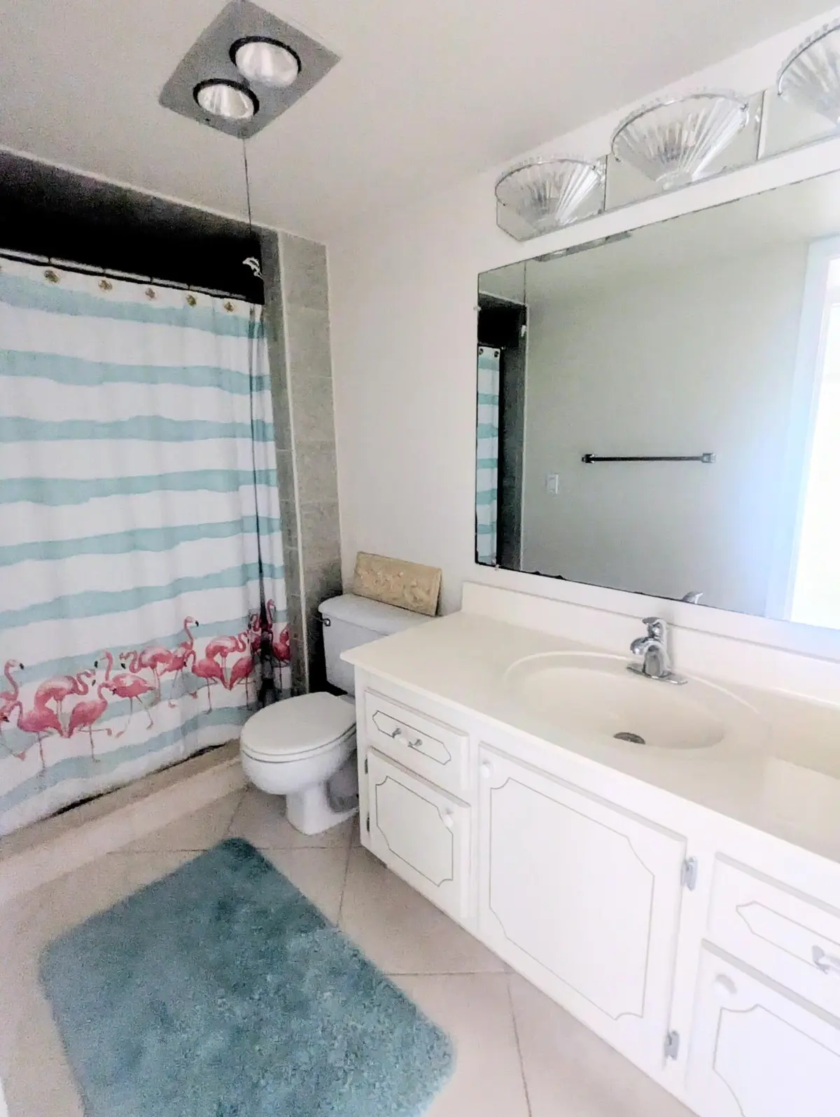 Full Bath 2 w Step in Shower at 222 Somerset L, West Palm Beach