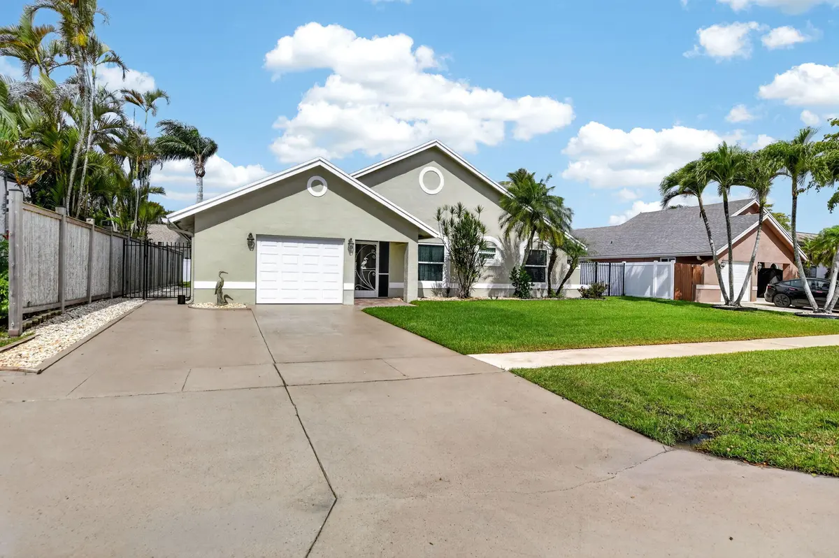 3-web-or-mls-DSC_1045 at 22591 Sawfish Terrace, Boca Raton