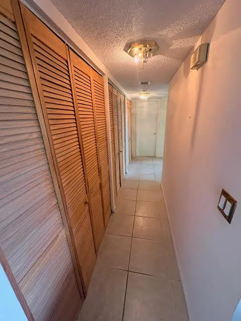 s5 at 701 NW 19th Street 500, Fort Lauderdale