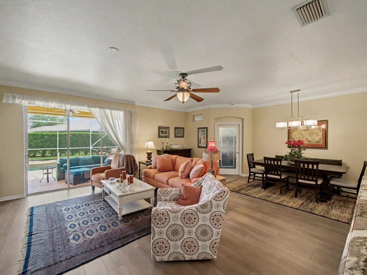 3-web-or-mls-008 at 529 Waverly Circle, Port St. Lucie