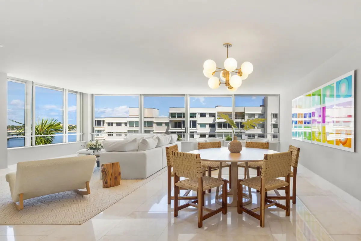 5.1.ET6A2388 at 44 Cocoanut Row 510/511 B, Palm Beach