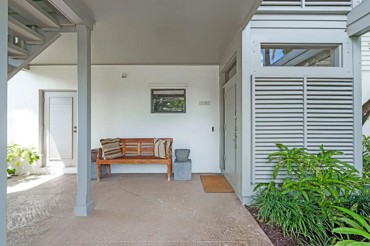 3-web-or-mls-A7401417 at 11830 Pebblewood Drive 101, Wellington