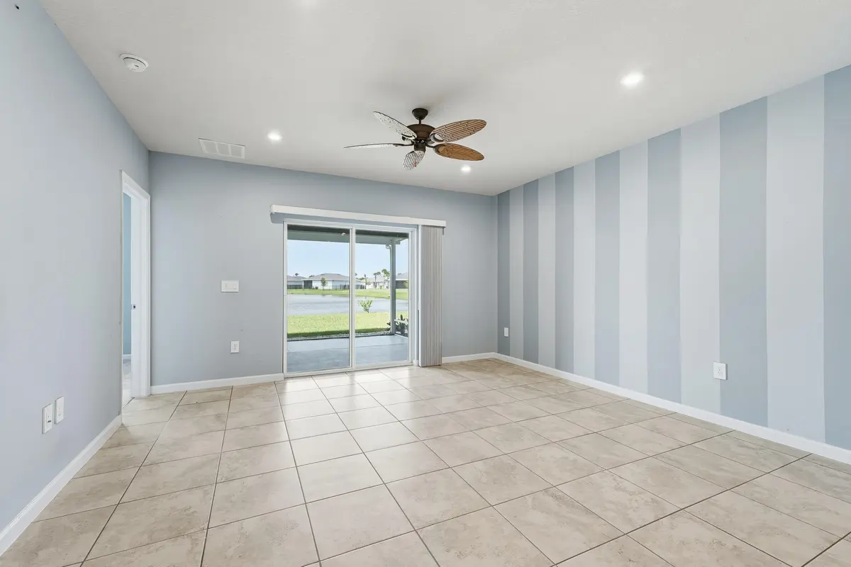 06_dsc00016 at 812 Persimmon Place, Fort Pierce