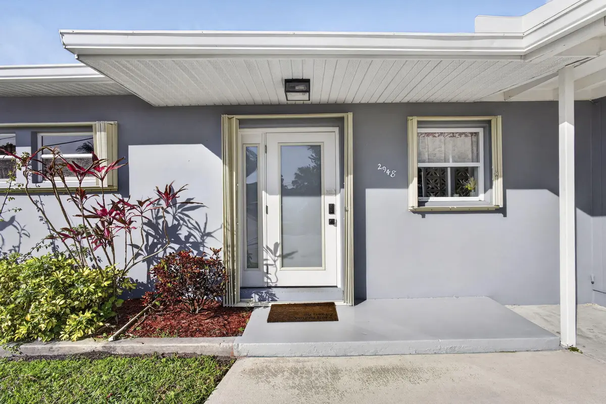 Front Entry at 2948 SE Treasure Island Road, Port St. Lucie
