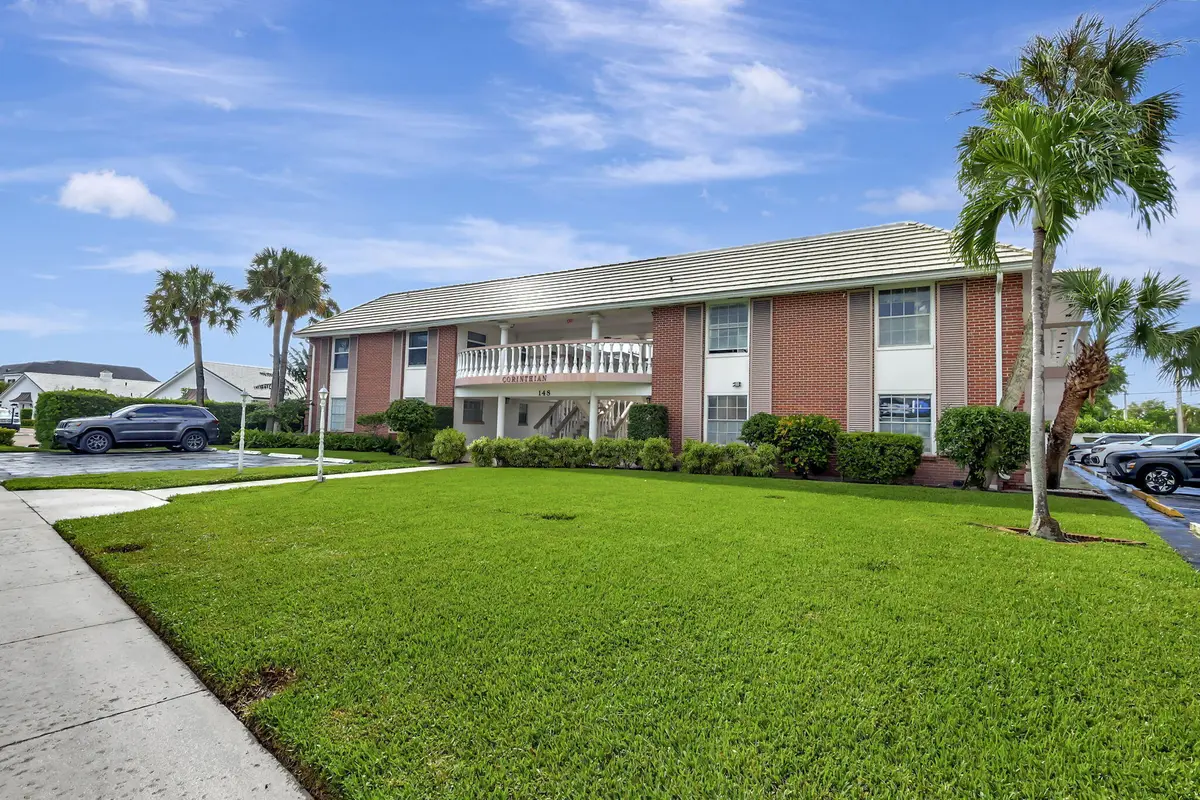 CORINTHIAN 2 at 148 Yacht Club Drive 5, North Palm Beach