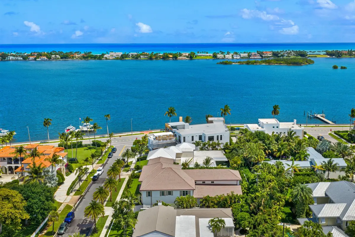 Aerial at 122 Bloomfield Drive, West Palm Beach