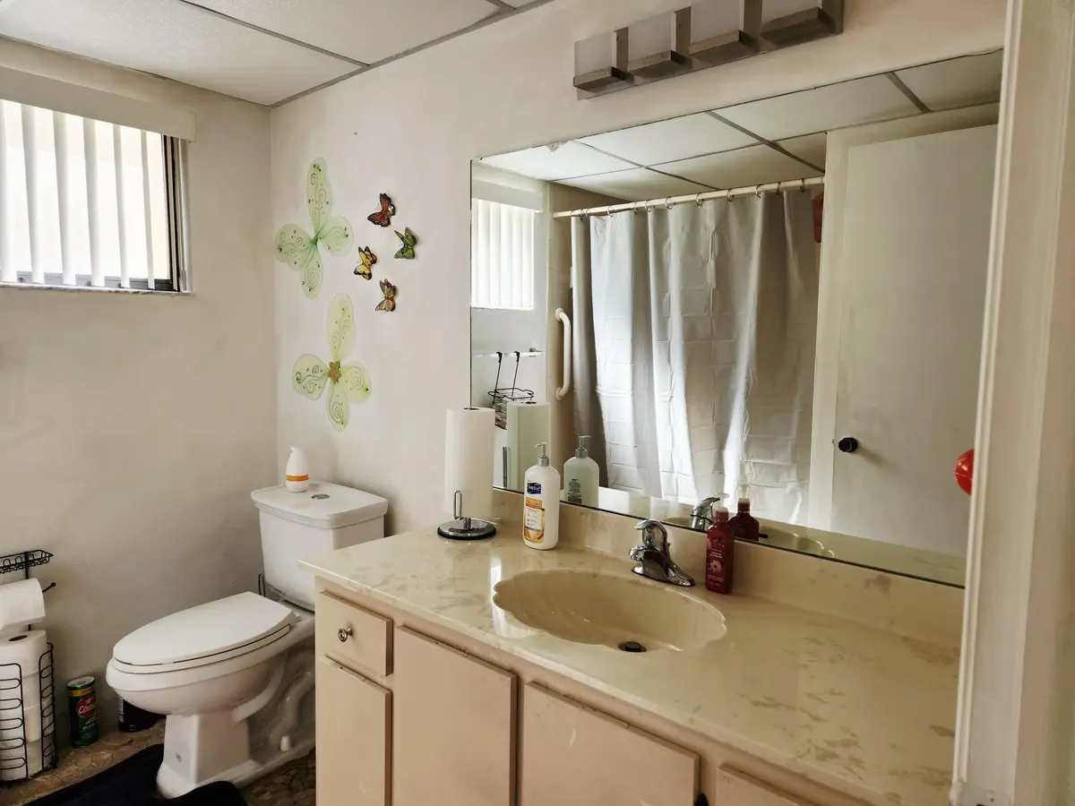 2nd Bathroom at 15217 Lakes Of Delray Boulevard 87, Delray Beach
