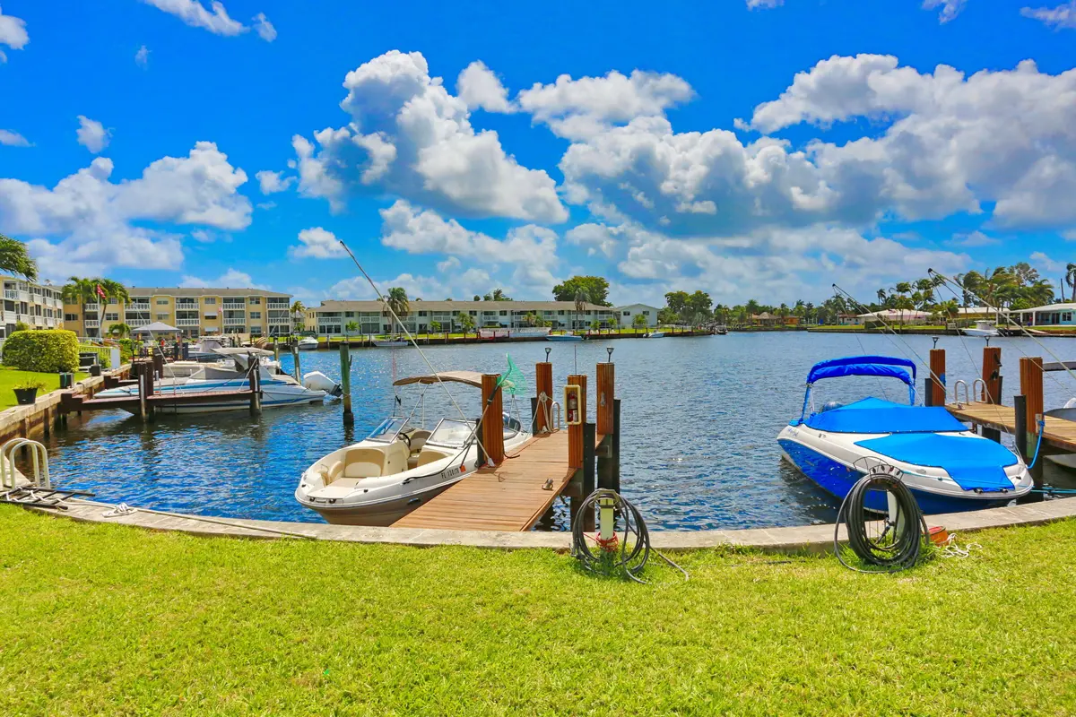 dockage at 600 Pine Drive 209, Pompano Beach