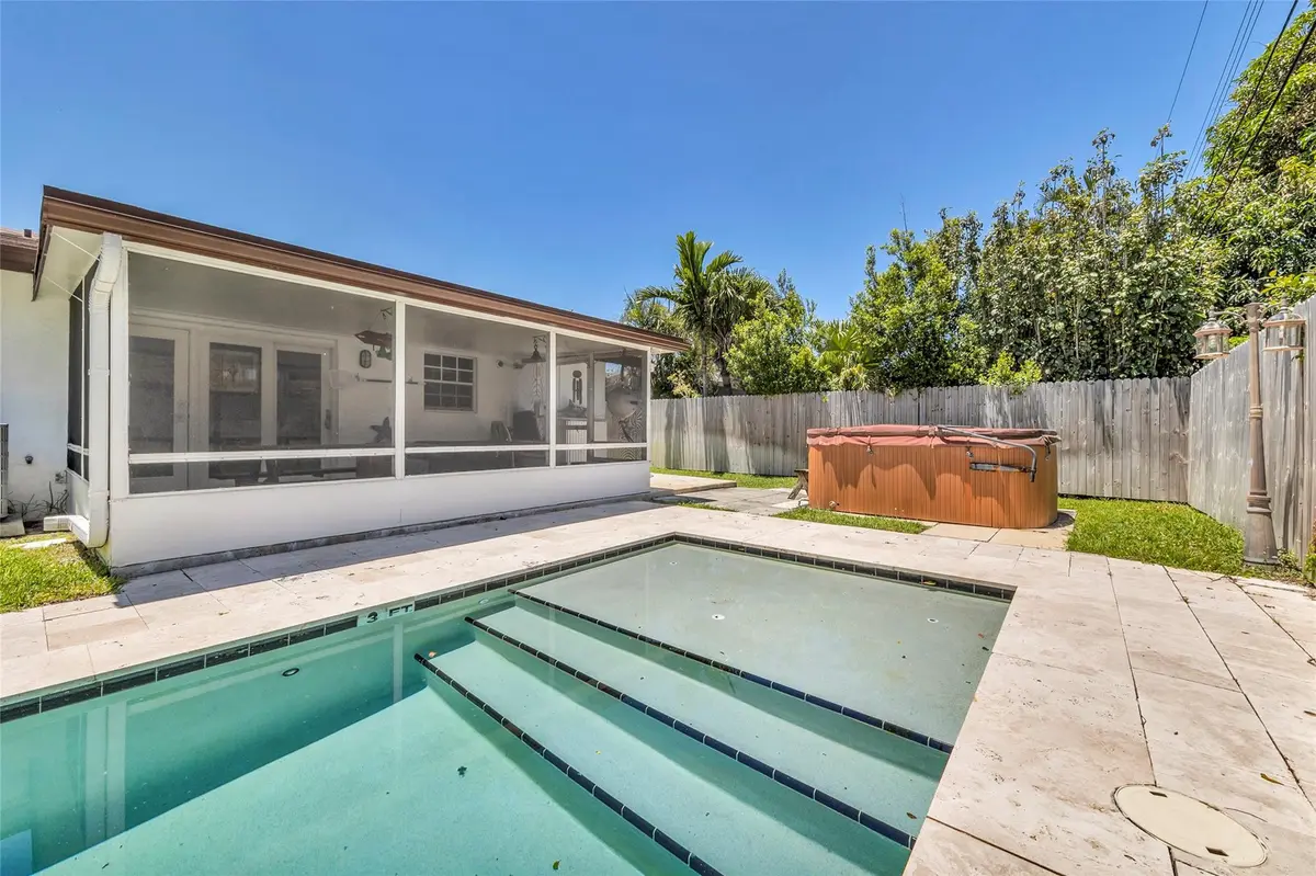 Photo 9 at 3213 Dover Road, Pompano Beach