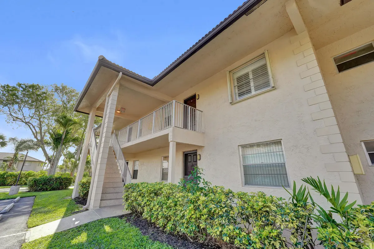 5531 Lakeside Drive 202, Margate, FL – photo 5