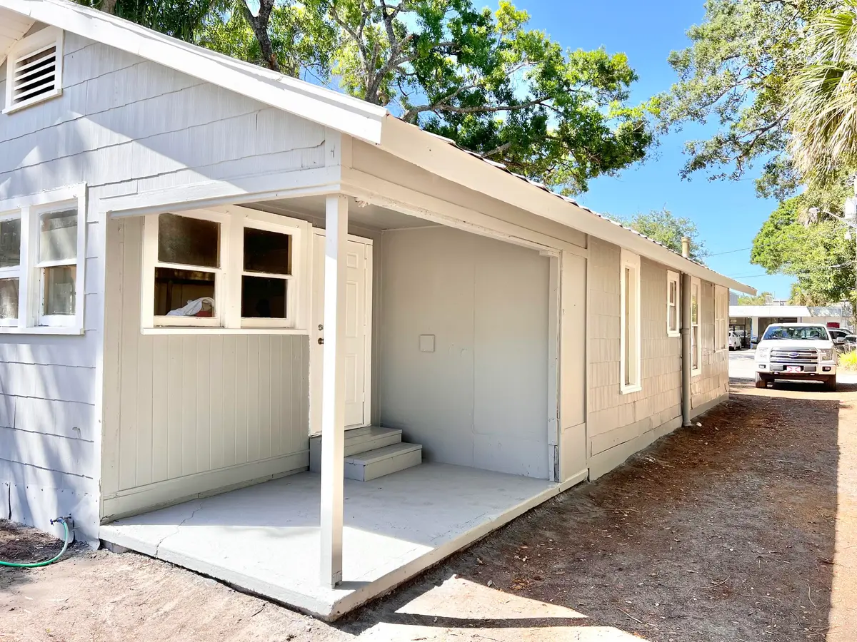 Exterior at 1135 17th Place, Vero Beach