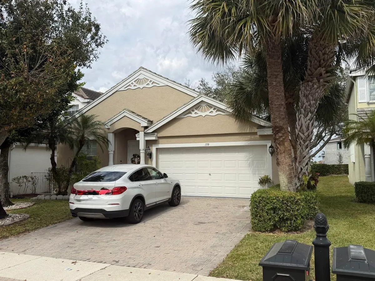 a2ac89fb-2af3-4f48-9984-d8ffb8df9925 at 159 Berenger Walk, Royal Palm Beach