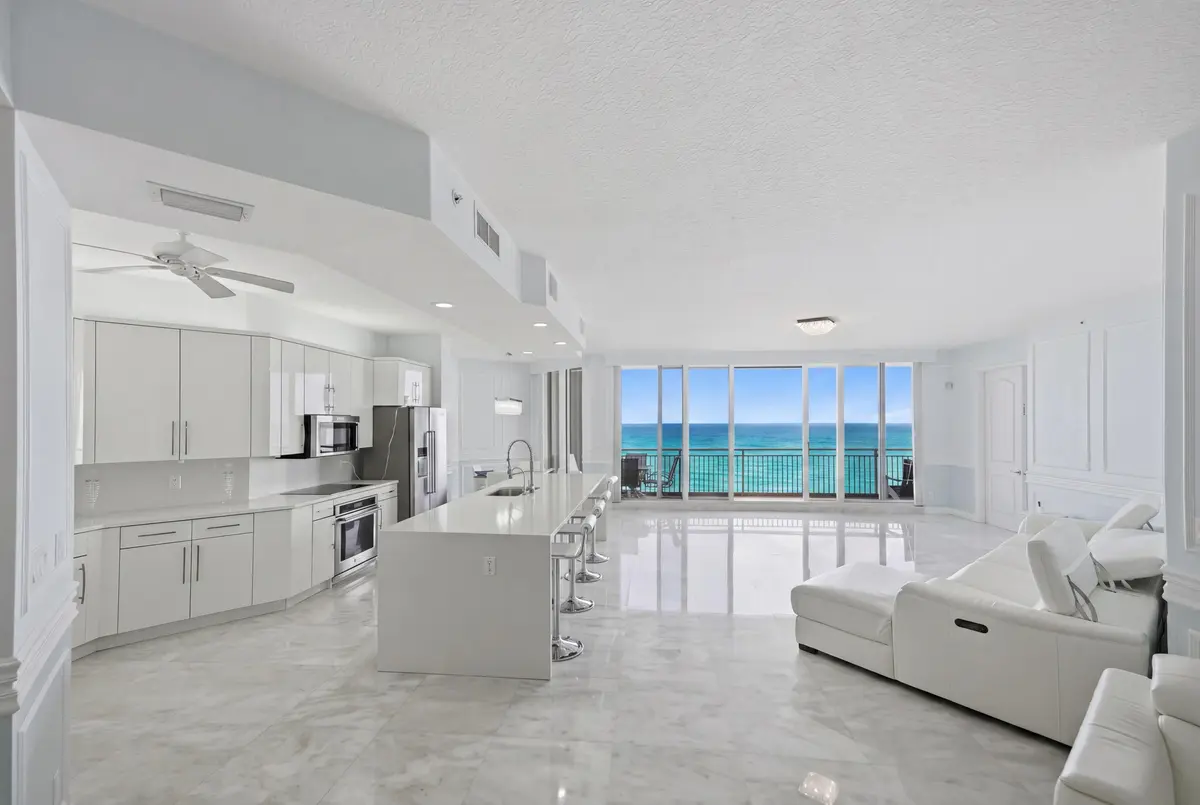 BeachCondo_013 at 2900 N Highway 11-b, Hutchinson Island