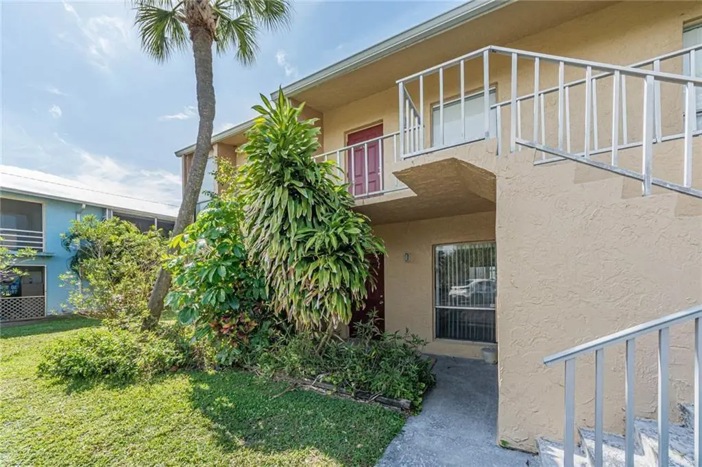 FRONT at 1555 14th Avenue 201, Vero Beach