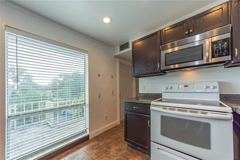 1555 14th Avenue 201, Vero Beach, FL – photo 4