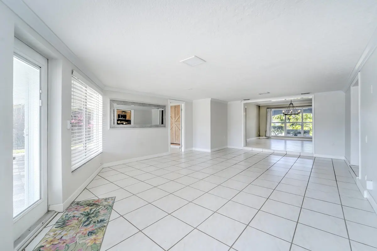 270 SE 3rd Ave Pompano Beach-print-009-0 at 270 SE 3rd Avenue, Pompano Beach