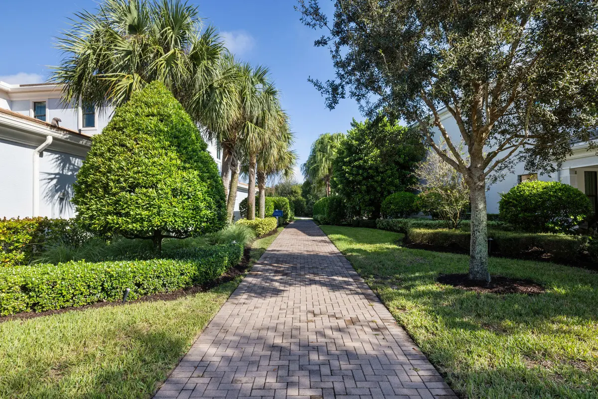 ET6A8526 at 5525 Renoir Place, Palm Beach Gardens