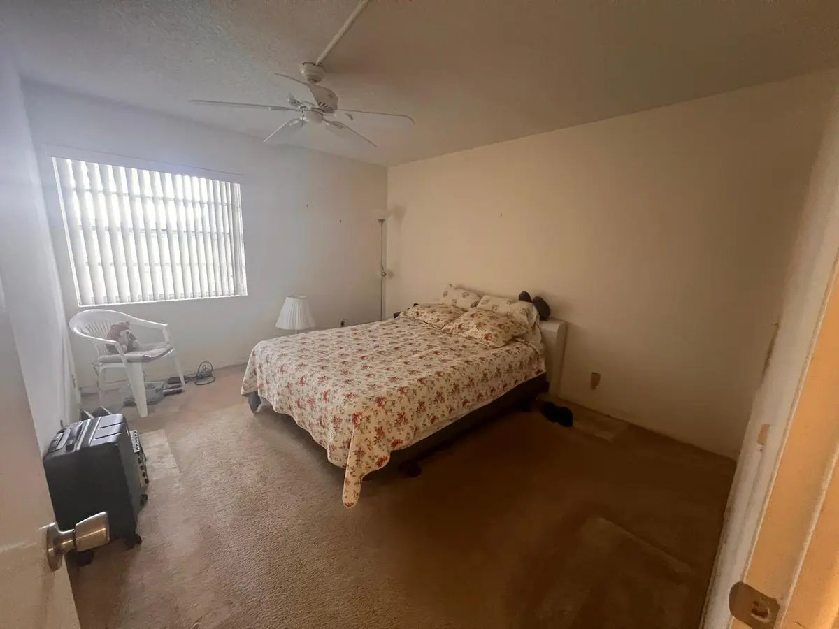 bedroom at A Flanders 5, Delray Beach