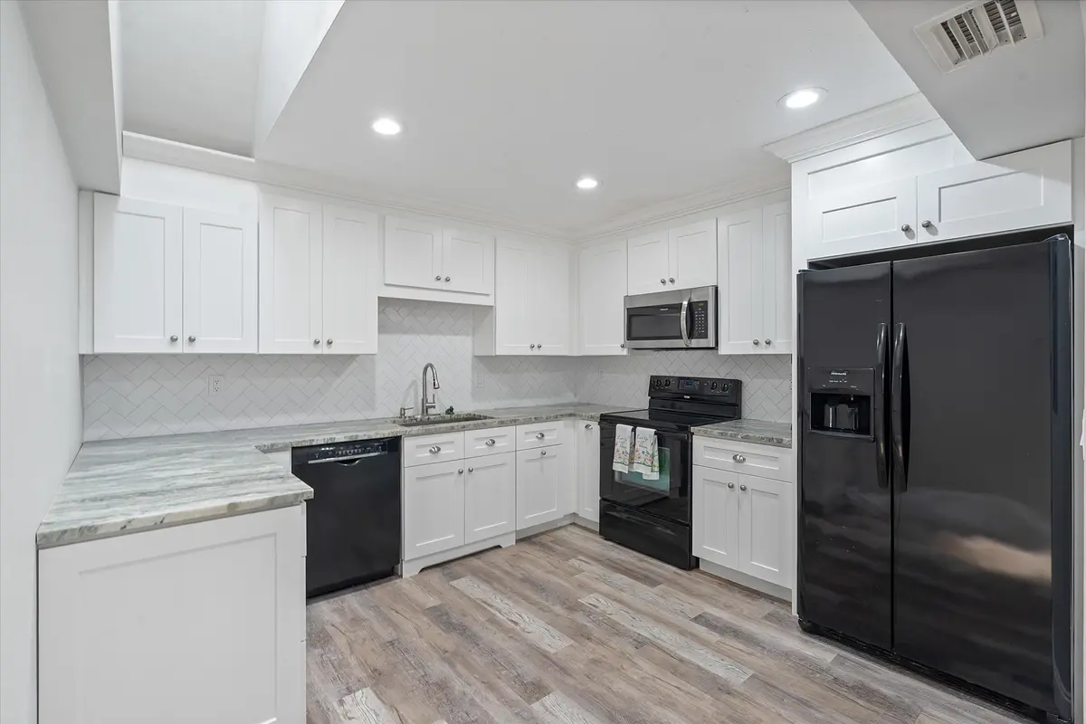 Kitchen at 952 NW 29th Avenue C, Delray Beach