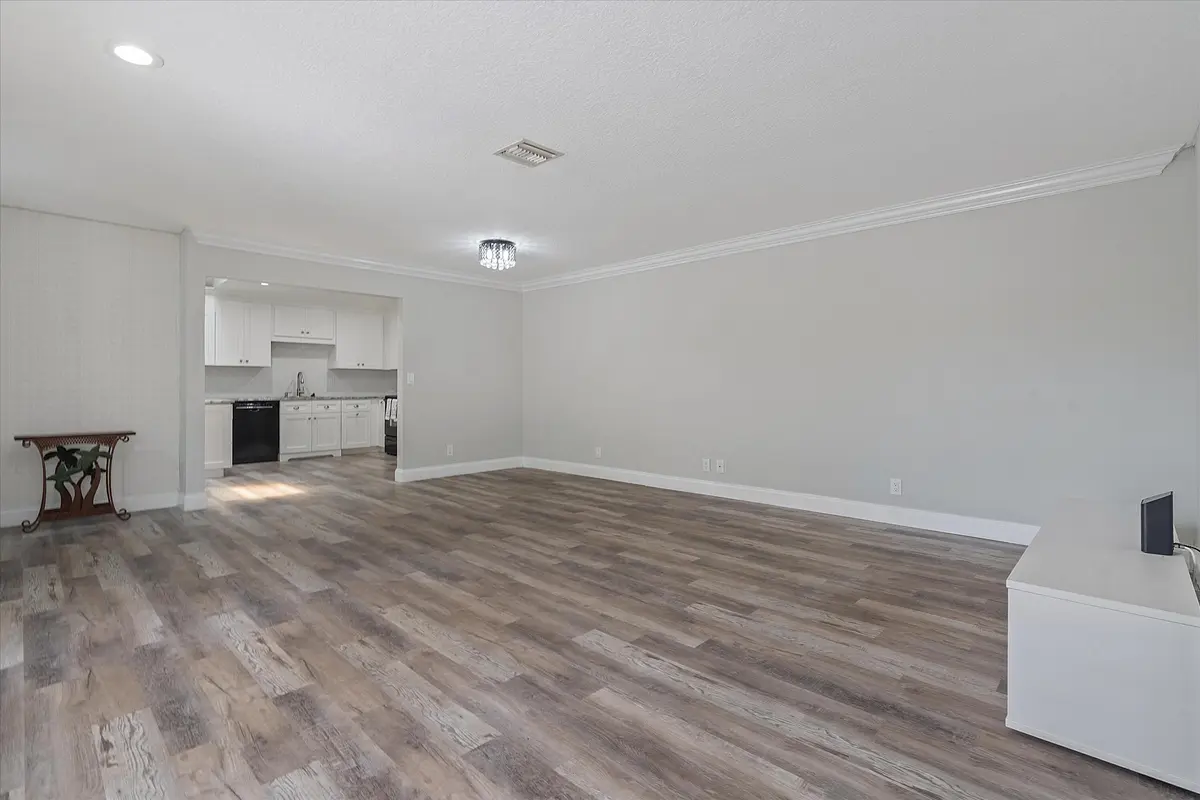Living/Dining at 952 NW 29th Avenue C, Delray Beach