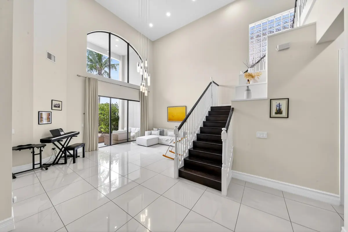 Living at 16829 Newark Bay Road, Delray Beach