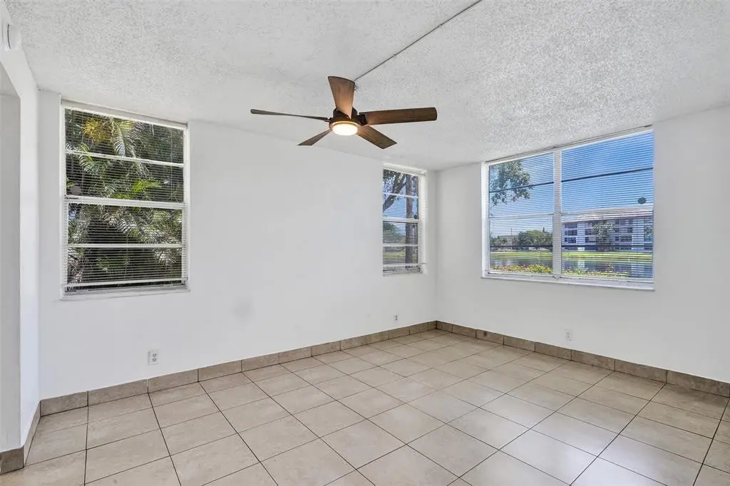 Photo 7 at 9440 Poinciana Place 101, Davie
