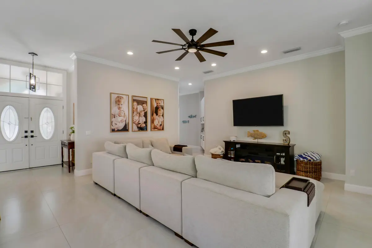House4-15 at 167 E Hampton Way, Jupiter
