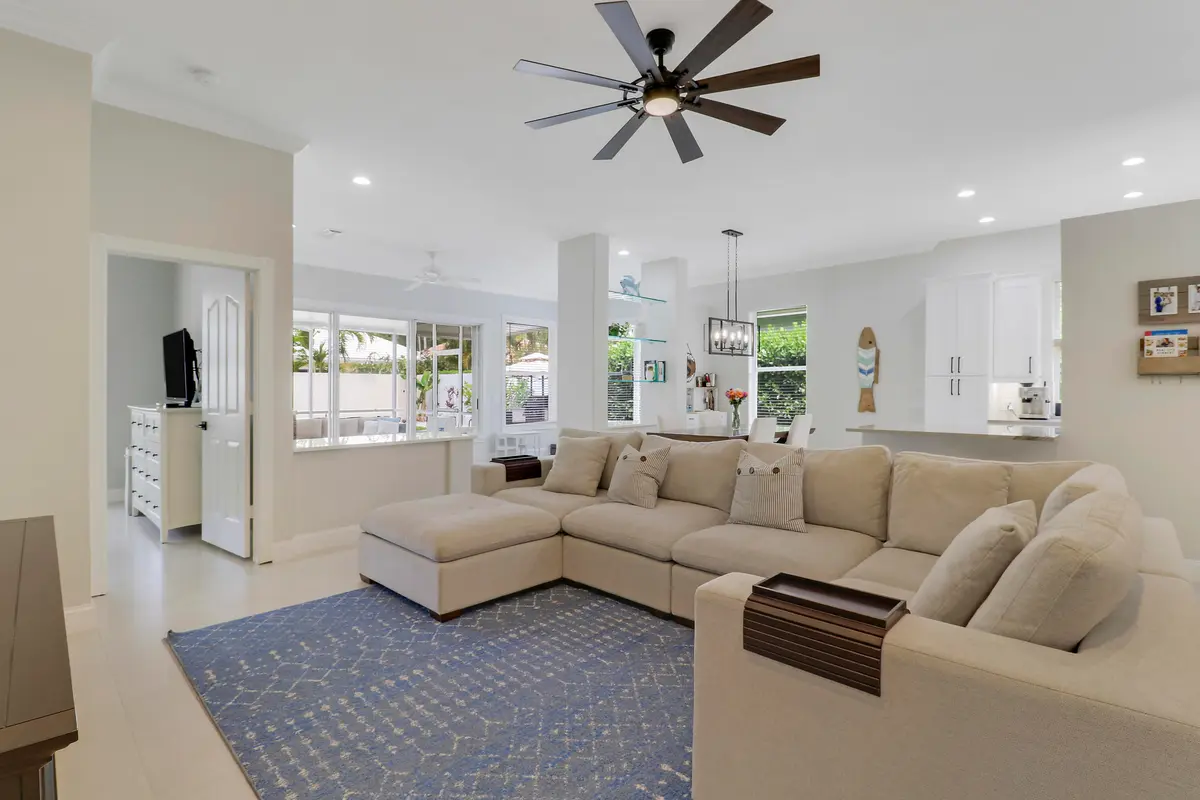 House4-18 at 167 E Hampton Way, Jupiter
