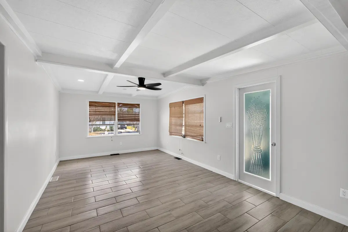 10-web-or-mls-5D1A5197 at 8420 SE Eagle Avenue, Hobe Sound