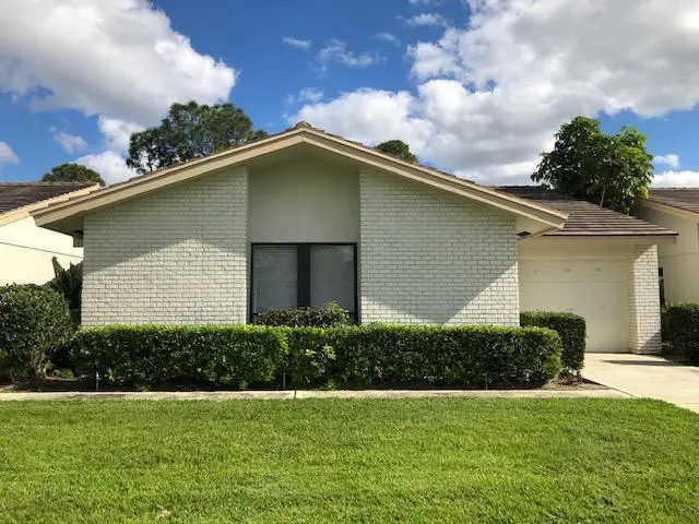 front at 2687 SW Egret Pond Circle, Palm City