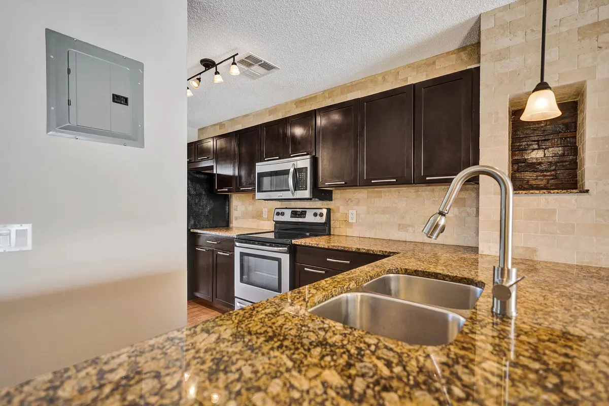Kitchen at 1140 Boxwood Drive 102, Delray Beach