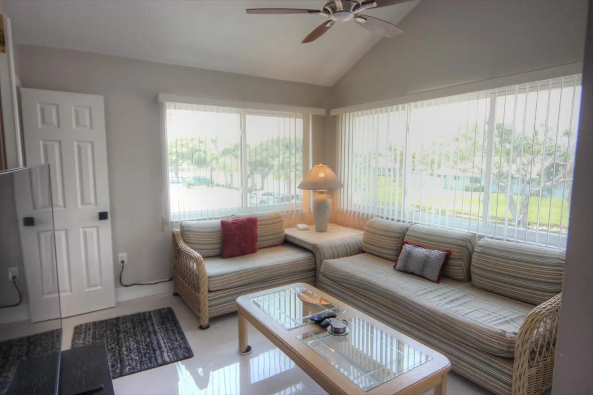 Den 3 at 270 Bella Vista Court 70, Jupiter