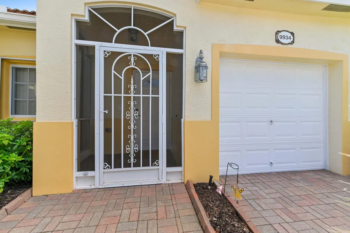 Front at 9934 Galleon Drive, West Palm Beach