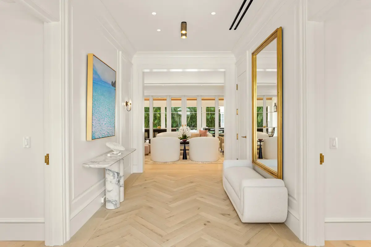 10_et6a0507 at 224 Southland Road, Palm Beach
