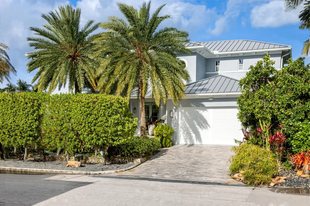 mls_FRONT_ANGLE_WIDE_EB at 701 Flamingo Drive, Fort Lauderdale